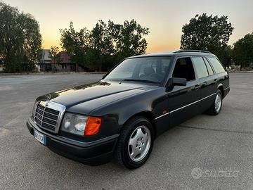 Mercedes 200 TE W124
