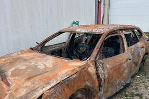 VW PASSAT 07/2025 INCENDIATA