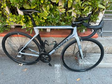 bici da corsa basso carbonio 