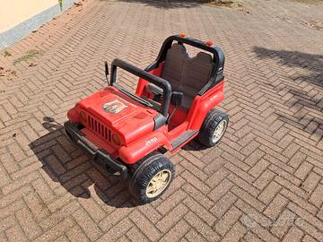 automobile a batterie per bambini