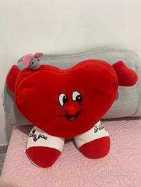 Pupazzo a forma di cuore