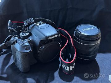 Canon EOS 600D + 18-55 mm — kit completo