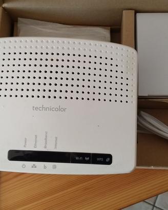 Modem Router ADSL2+ Wi‑Fi N Technicolor