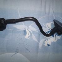 Porta cellulare a ventosa per automobile