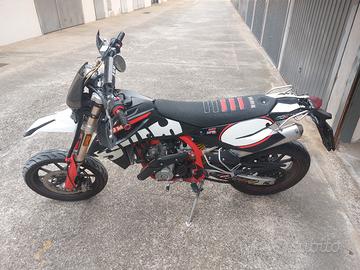 SWM 125R