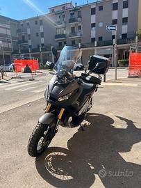Honda ADV 750 (X-ADV)