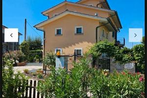 Vendita Villetta con giardino