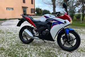 Honda cbr 125 r