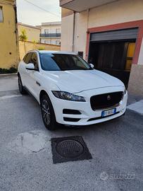 JAGUAR F- PACE PRESTIGE X/671