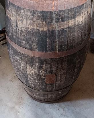 Botte in legno antica