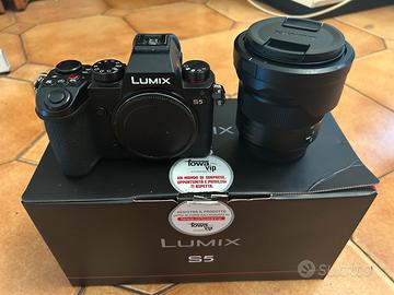 MACCHINA FOTOGRAFICA LUMIX S5
