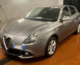 ALFA ROMEO Giulietta 2.0 JTDm-2 150 CV Distincti