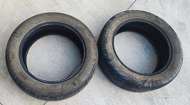 Due gomme seminuove Bridgestone