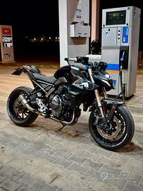 Suzuki gsx 8s del 2023