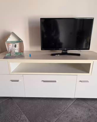 Mobile tv