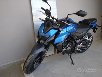 HONDA HORNET 750 2025