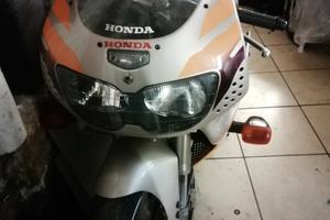 Honda CBR 900 - 1995