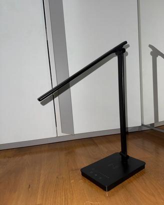 Lampada da scrivania Wireless