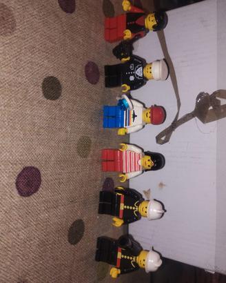 lego minifigure 
