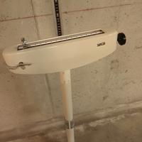 Bilancia pesapersone professionale con altimetro
 