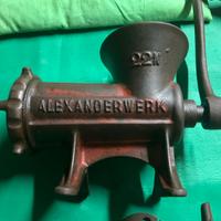 Tritacarne a manovella germanico