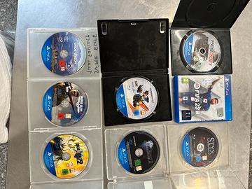 8 giochi PlayStation, quattro