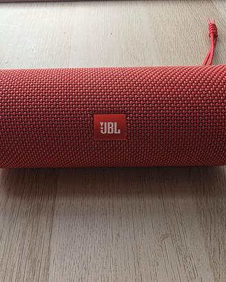 Speaker Bluetooth JBL Flip 4 con batteria nuova 