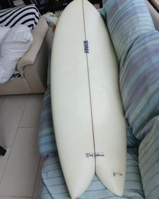 Vouch Byron Bay Twin fins surfboard - tavola surf