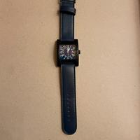 Orologio da polso quadrato