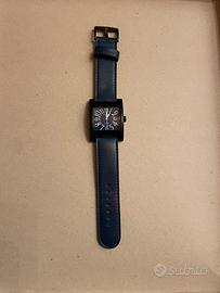 Orologio da polso quadrato
