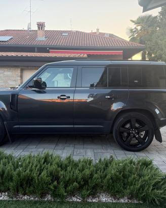 Land Rover Defender SE 3.0d 200cv - Autocarro -