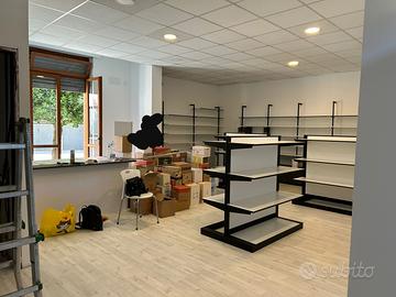 Arredo negozio