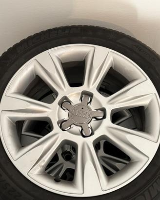 Cerchi in lega Audi A4