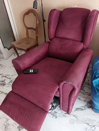 Poltrona elettrica alzapersona per anziani