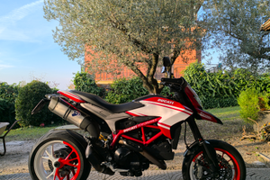Hypermotard 821 sp a2