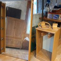 Specchio e arredo bagno
