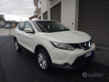 Nissan Qashqai 1.5 dCi Acenta