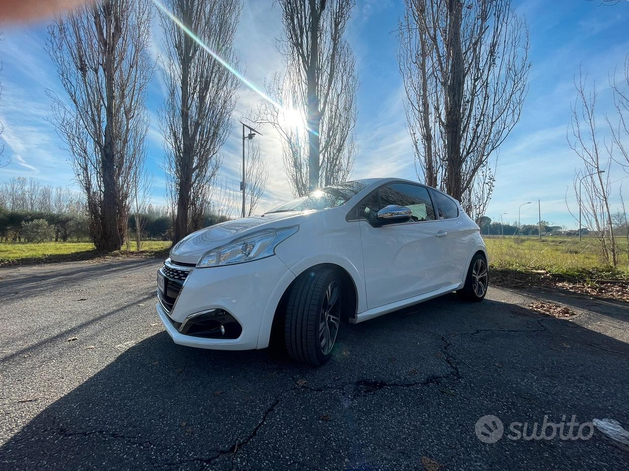 Peugeot 208 1° serie