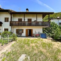 Casa schiera con giardino a Montagna