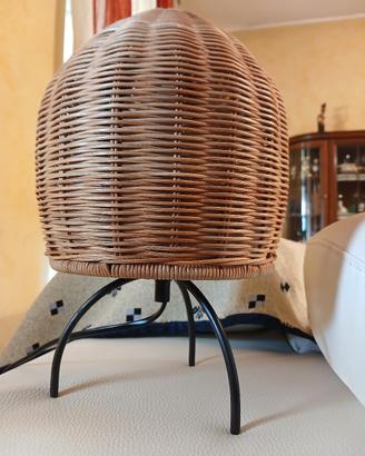 Lampada da tavolo vintage anni'60/70 in vimini e r