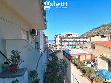 Ampio e luminoso 5 vani AC/91