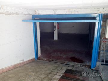Garage/Deposito posti auto - moto - self storage