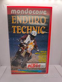 Enduro Technic VHS Cinehollywood con team KTM Fari