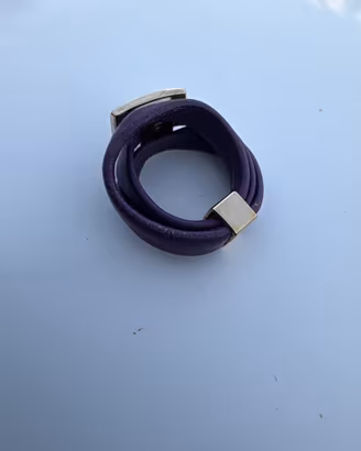 Anello Fendi "Leather Band" a doppio giro in pelle