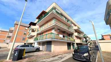 4 LOCALI A MARGHERITA DI SAVOIA