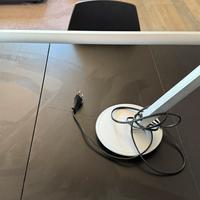 Lampada tavolo nails