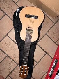 Yamaha GL1 guitalele