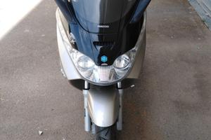 Piaggio X8 200 - 2004