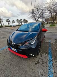 Toyota Aygo 1.0 VVT-i 69 CV 5P. x-play 2018