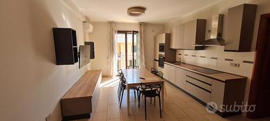 Trilocale 90mq arredato